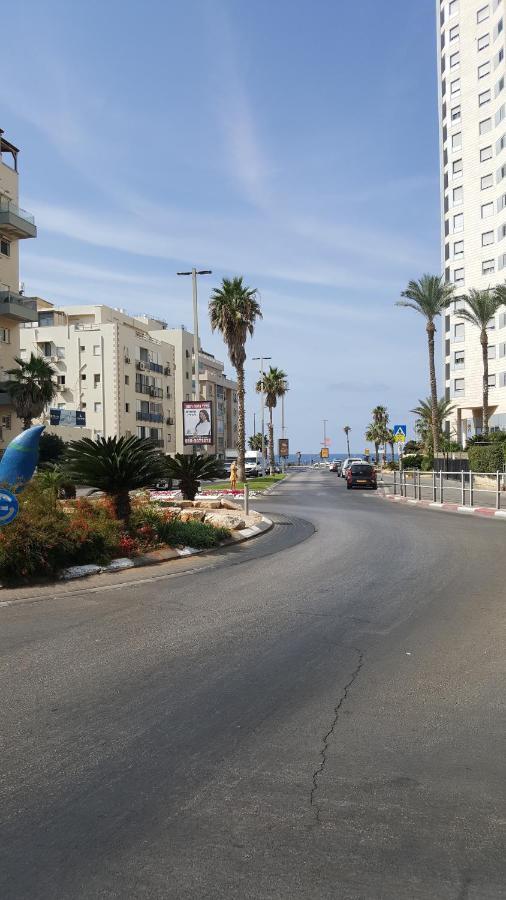 Appartamento Beutifull View Of Batyam Bat Yam Esterno foto